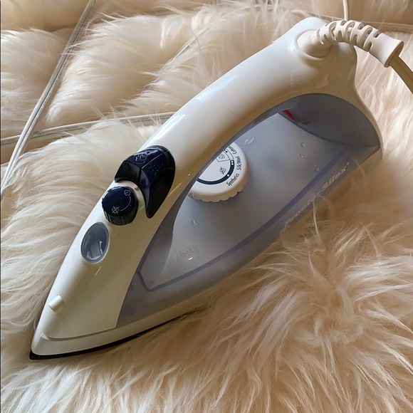 SALE!!! Steamer iron.     3 - Picture 4 of 7